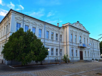 ПХГ ”Св. Св. Кирил и Методий“ - Казанлък, обявява прием за учебната 2025 /2026г. , по следните специалности: