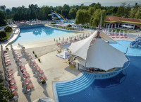 Аквапарк Овощник търси персонал за следните позиции