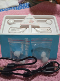 Продавам комплект слухови апарати  в гр.Казанлък