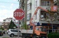 По сигнал на наш потребител възстановиха знак “СТОП“ на натоварено кръстовище / Новини от Казанлък