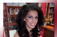 Светлана Стоянова - участничка в конкурса “Царица Роза“ / Новини от Казанлък