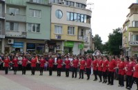 Видео от днешния първи ден на “Тъпан бие, хоро се вие“ / Новини от Казанлък