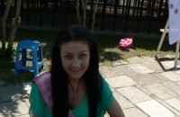 Нели Славова нарисува Роза по време на уърк шоп / Новини от Казанлък