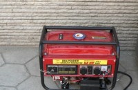 Видео:Театърът си донесе генератор за втория ден от протеста си пред Общината / Новини от Казанлък