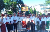 Казанлъшките хоротропци от НЧ “Жар“ се завърнаха от фестивал в Поморие / Новини от Казанлък