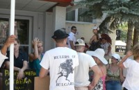 Заповед на Галина Стоянова прекрати митинга на работещите в Театъра / Новини от Казанлък