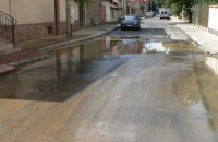 Поредната авария на ВиК породи въпроси относно асфалтирането / Новини от Казанлък