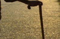 Възрастна жена бе блъсната на казанлъшки паркинг / Новини от Казанлък