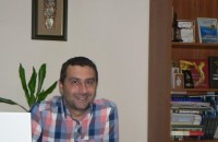 НЧ „Искра” гласи сборник с инернет творчество / Новини от Казанлък