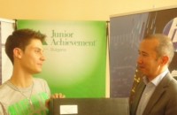 Казанлъшки ученици грабнаха първо място за иновации / Новини от Казанлък