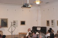 Поезия и музика в ЛХМ “Чудомир“ / Новини от Казанлък