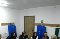 Любители творци направиха своята първа среща в НЧ “Искра“ / Новини от Казанлък