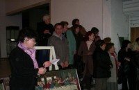 Един мъж и 22 дами се включиха в Областната изложба на гоблени в Казанлък / Новини от Казанлък