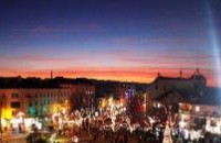 За втора година Галина Стоянова поде инициативата “Коледа в Казанлък“ / Новини от Казанлък