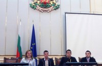 Казанлъчани гласуваха в Парламента / Новини от Казанлък