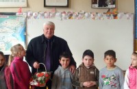 Кметът на Енина разговаря с ученици за опасността от пожари  / Новини от Казанлък