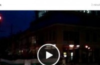 Протестиращите в Казанлък вървят към Общината, излъчваме на живо / Новини от Казанлък