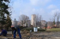 Община Казанлък започна почистване и възстановяване на парк „Тюлбето“ / Новини от Казанлък