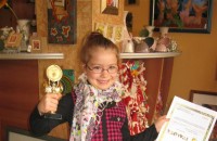 Малки художници от школа „Арт линия” с награди от конкурси / Новини от Казанлък