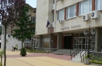 Пространството пред Съдебната палата вече е красиво и достъпно / Новини от Казанлък