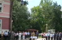 Главният секретар на МВР Светлозар Лазаров  преряза лентата на вила „Роза“ / Новини от Казанлък