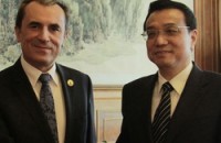 Премиерът на Китай познава България с казанлъшката долина / Новини от Казанлък