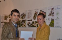 Община Казанлък награди спечелилите в конкурса за обемно-пространствени решения  / Новини от Казанлък