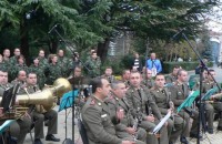 Видео: Духовият оркестър на Стрямска механизирана бригада с концерт в Казанлък / Новини от Казанлък