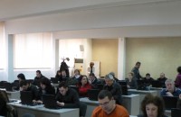 Общинските съветници в Казанлък все пак си повишиха заплатите / Новини от Казанлък