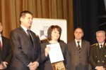 Областният управител Живка Аладжова получи отличие от Националния конкурс „Пожарникар на годината / Новини от Казанлък