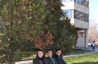 Нови пейки до Дом на културата “Арсенал“ и няколко спирки / Новини от Казанлък