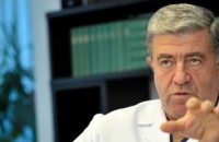 Професор Генчо Начев е оперирал затворник осъден на доживотен затвор, часове преди да избере Царица Роза / Новини от Казанлък