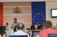 Видео: Стоянова и Самарски скъсаха етикета  / Новини от Казанлък