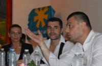 Бареков ще бъде и премиер и външен министър в кабинета „Бареков” / Новини от Казанлък