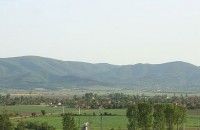 Теодора Иванова се срещна с протестиращите срещу откриването на варовикова мина в “Кереч Търла“ / Новини от Казанлък