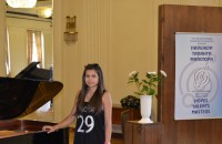 Александра Симеонова с престижна награда от Международен конкурс в Добрич / Новини от Казанлък