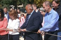 Борисов, Цветанов и Павлова присъстваха на откриването на парк “Розариум“ в Казанлък / Новини от Казанлък