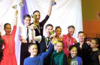 Казанлъшките танцьори спечелиха 7 първи места в домакински турнир / Спортни новини от Казанлък