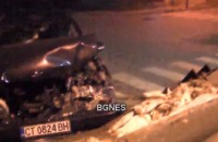 Мерцедес се размаза в тръби на неработеща ТЕЦ в Казанлък / Новини от Казанлък