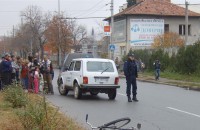 Колоездач пострада при  инцидент пред ромската махала / Новини от Казанлък