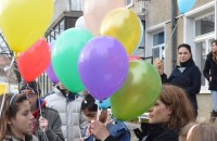 Цветни балони полетяха в небето над Казанлък / Новини от Казанлък