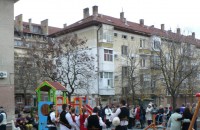 Откриха обновеното пространство зад комплекс Здраве / Новини от Казанлък