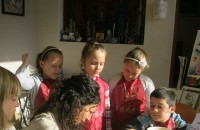 В Ателието представиха техника за рисуване „Прима“ / Новини от Казанлък