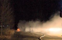 Автомобил изгоря напълно близо до летището / Новини от Казанлък