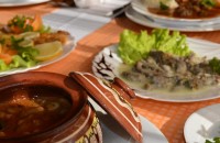 Празнувайте 14 февруари в Ресторант ОРИЕНТ! / Новини от Казанлък