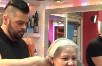 Казанлъчанка дари косата си - инициативата на Стенли за онкоболните жени е на път да стане национална кауза на коафьорите / Новини от Казанлък