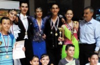 Танцьорите на клуб Роза спечелиха две шампионски титли на Държавното първенство / Спортни новини от Казанлък