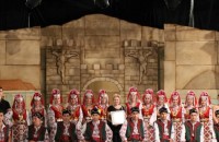 Ансамбъл “Детелини“ представя България на международен фестивал във Франция / Новини от Казанлък