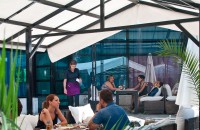 От днес в Ресторант “Казанлък“ пее на живо братът на Нелина / Новини от Казанлък