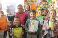 Децата на Копринка празнуваха Деня на християнското семейство / Новини от Казанлък